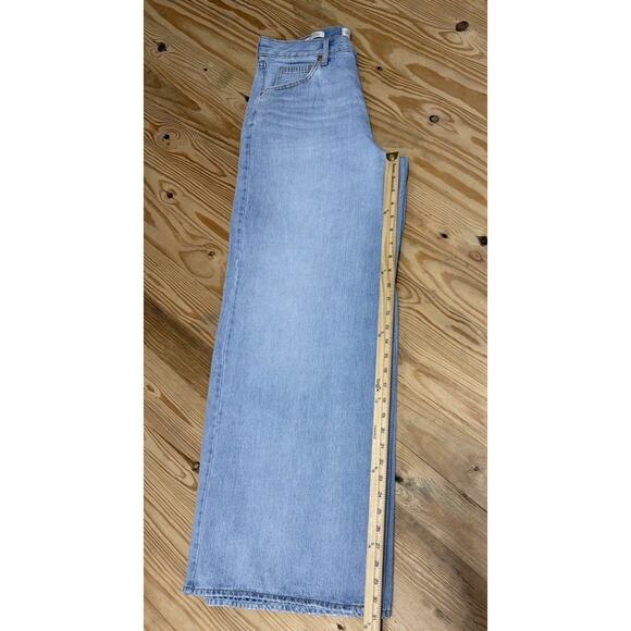 Women's Mid-Rise Super Wide Leg Button Fly Jeans Universal Thread Light Wash 10R - Picture 7 of 7